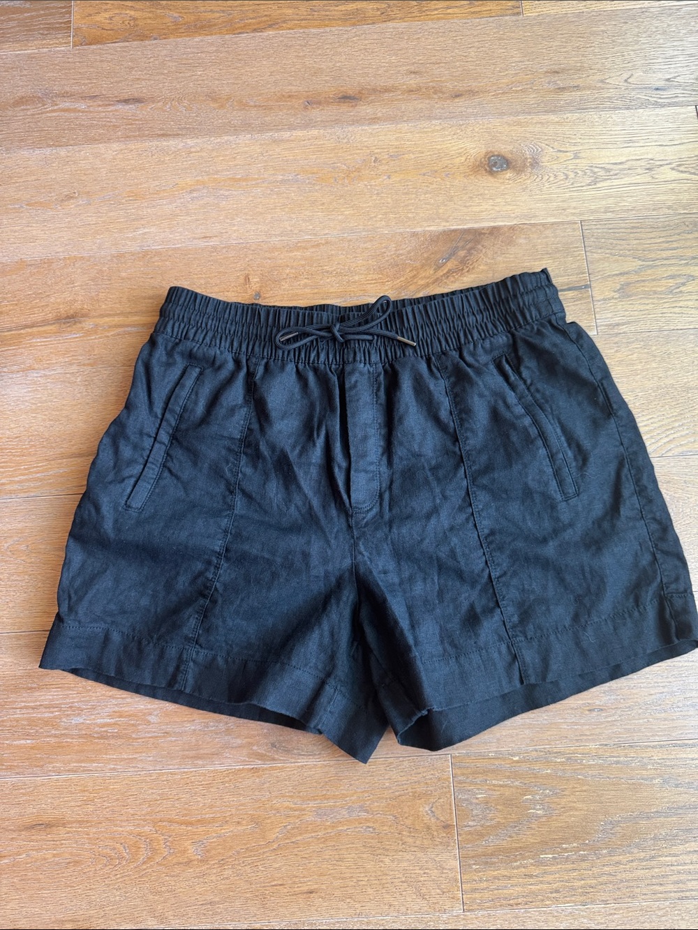 Athleta Black Women's Drawstring 100% Linen Shorts